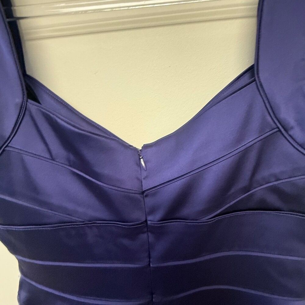 Lauren Ralph Lauren Purple Satin Cocktail Dress 12 Pleated Sleeveless Sheath - Picture 9 of 9